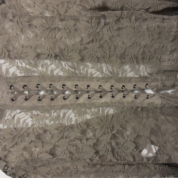 Vocal USA Women's S Open Ruffles Front Floral Lace Summer Cardigan - Picture 8 of 14